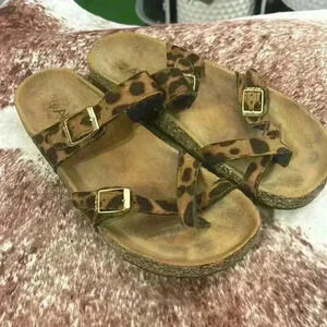 Anna Leopard Print Sandal Size 6.5